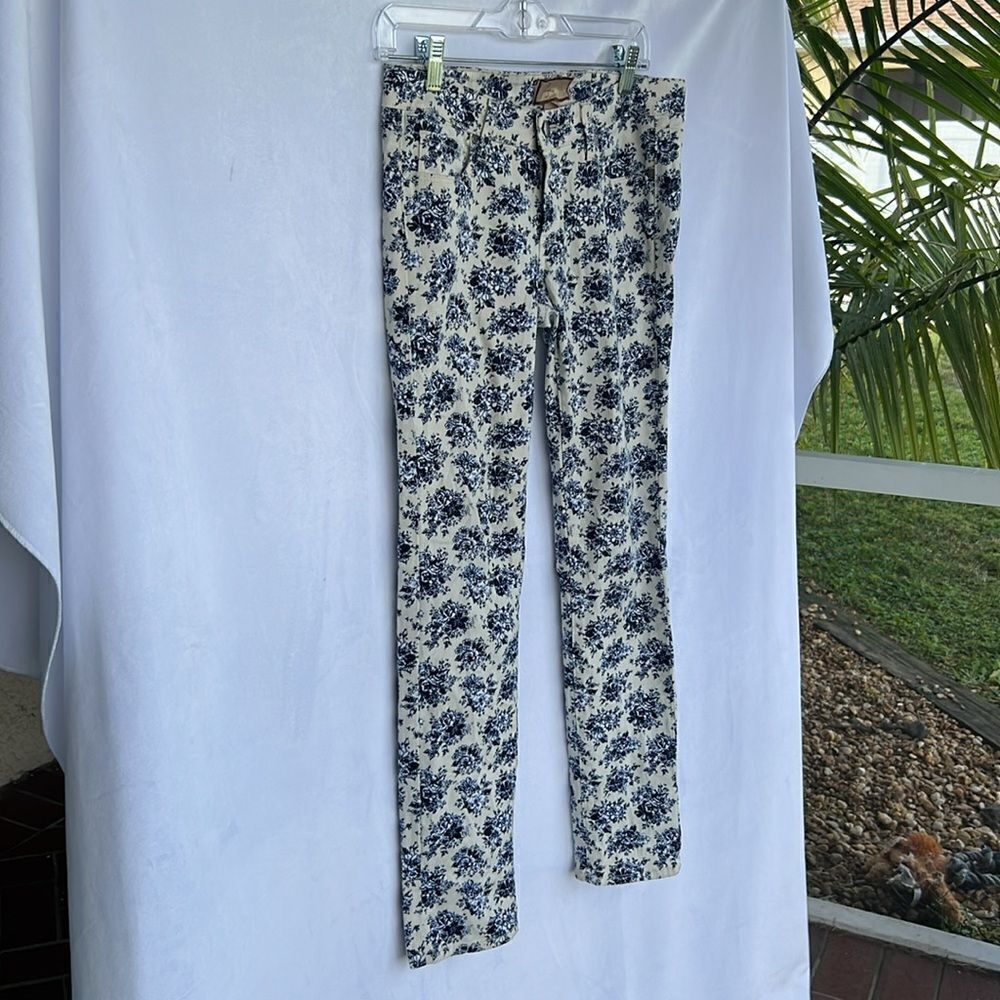 Paige Peg Skinny Floral Pants size 27 Denim Material - Picture 2 of 8